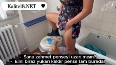 İtalyan güzel milf tamirciye kendisini siktirtiyor - Tesisatçı pornosu