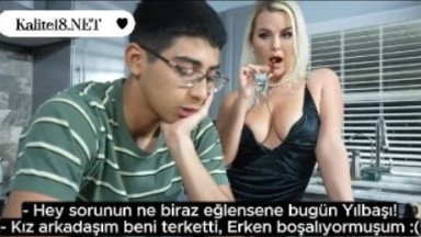 Sarışın teyzemin pembe amcığı bana çok iyi geldi! Teyze Pornosu